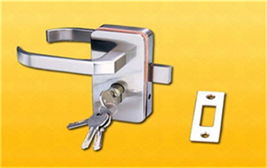 开修换锁-指纹锁安装-保险柜改密码电话_汽车配钥匙-开锁修锁公司电话