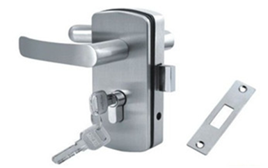 开锁修换木门-铁门-保险柜-指纹锁-玻璃门锁_开锁公司电话-附近防盗门换锁修锁