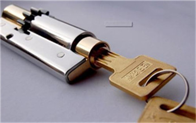 汽车配钥匙-开锁修锁公司电话_指纹锁安装-防盗门换锁-安装指纹锁