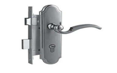 黔西钥匙锁在屋里了-怎样可以开防盗门锁-开防盗门锁需要提供什么